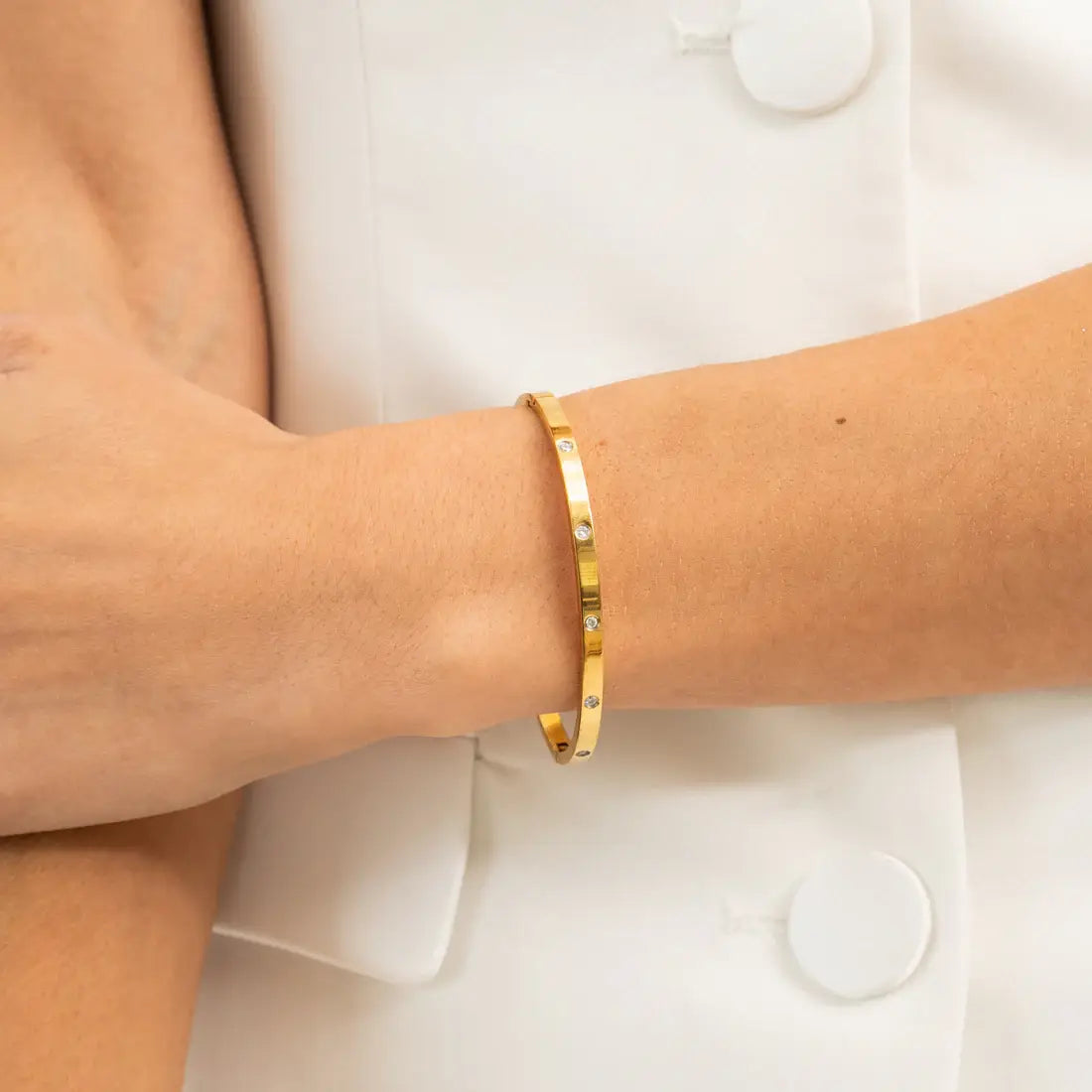 GOLD DIAMOND BANGLE
