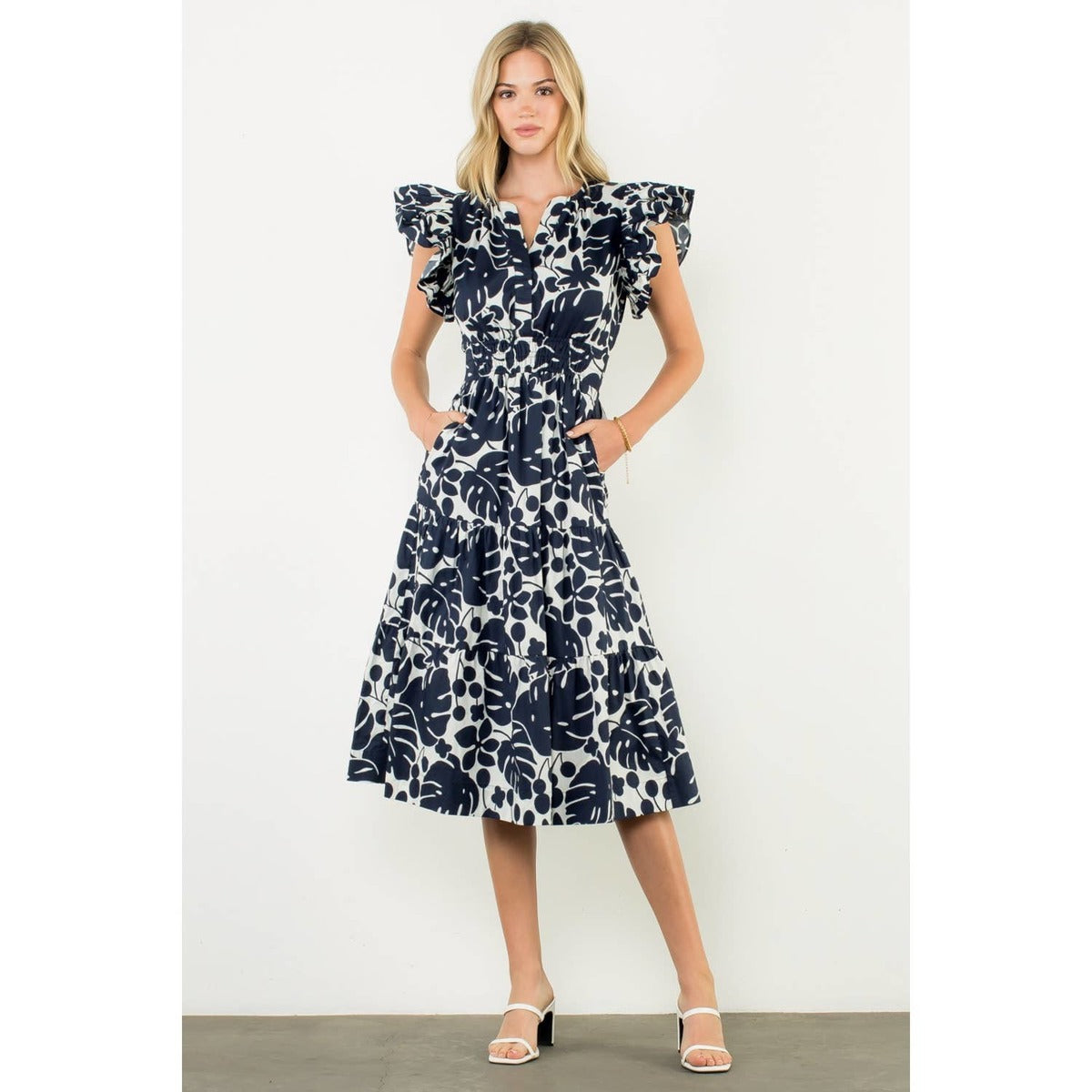 FLUTTER SLEEVE PRINT MIDI DRESS