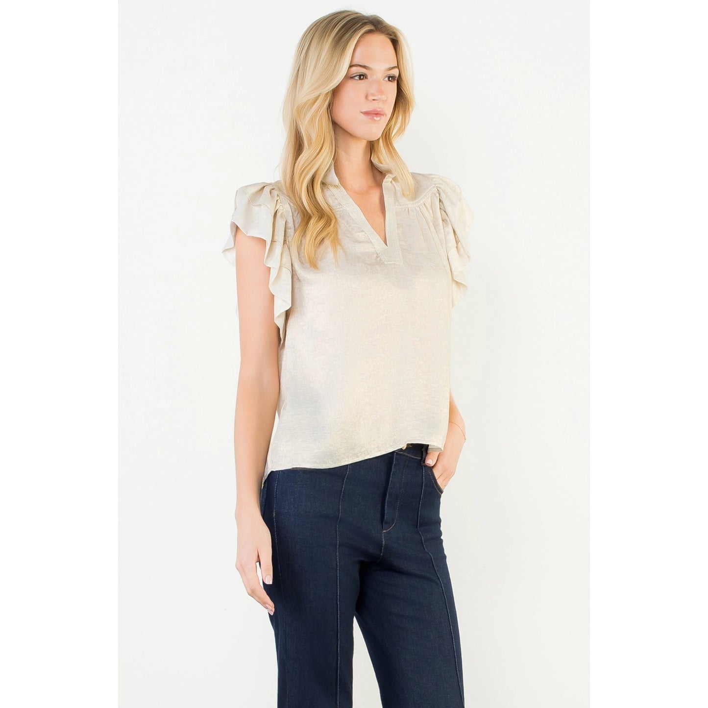 FLUTTER SLEEVE SHIMMERY TOP