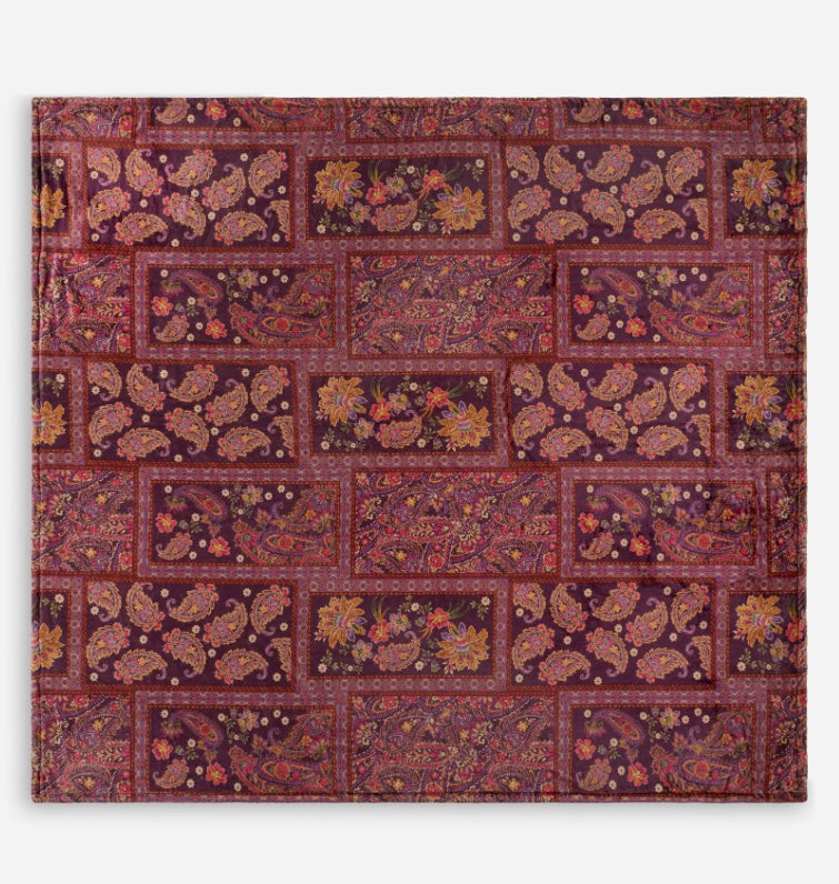 ANZIO SCARF COZY BLANKET