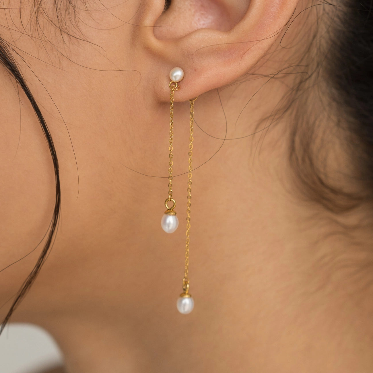 GOLD PEARL DROP EARRINGS