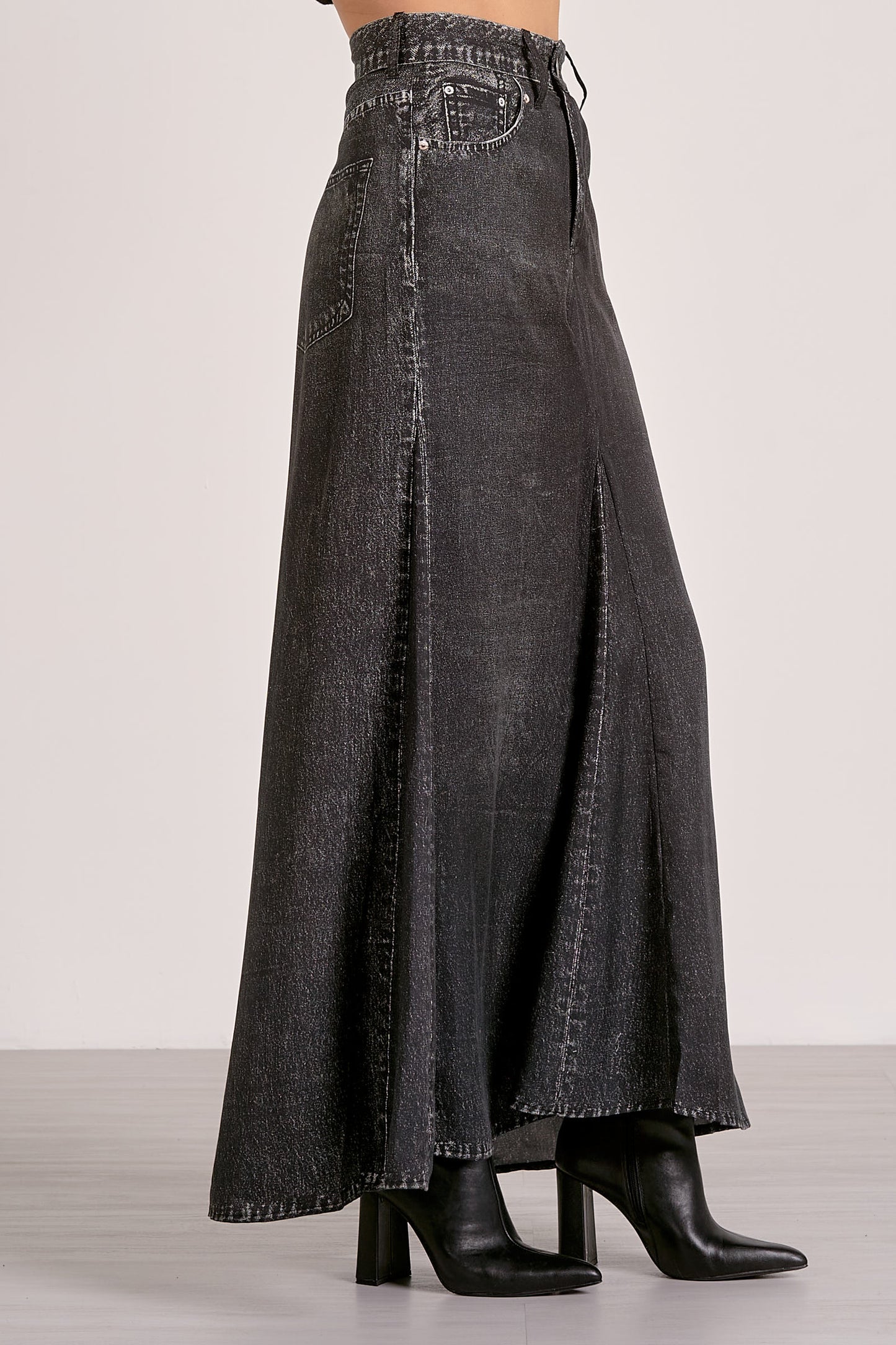 GREY WASHED MAXI SKIRT