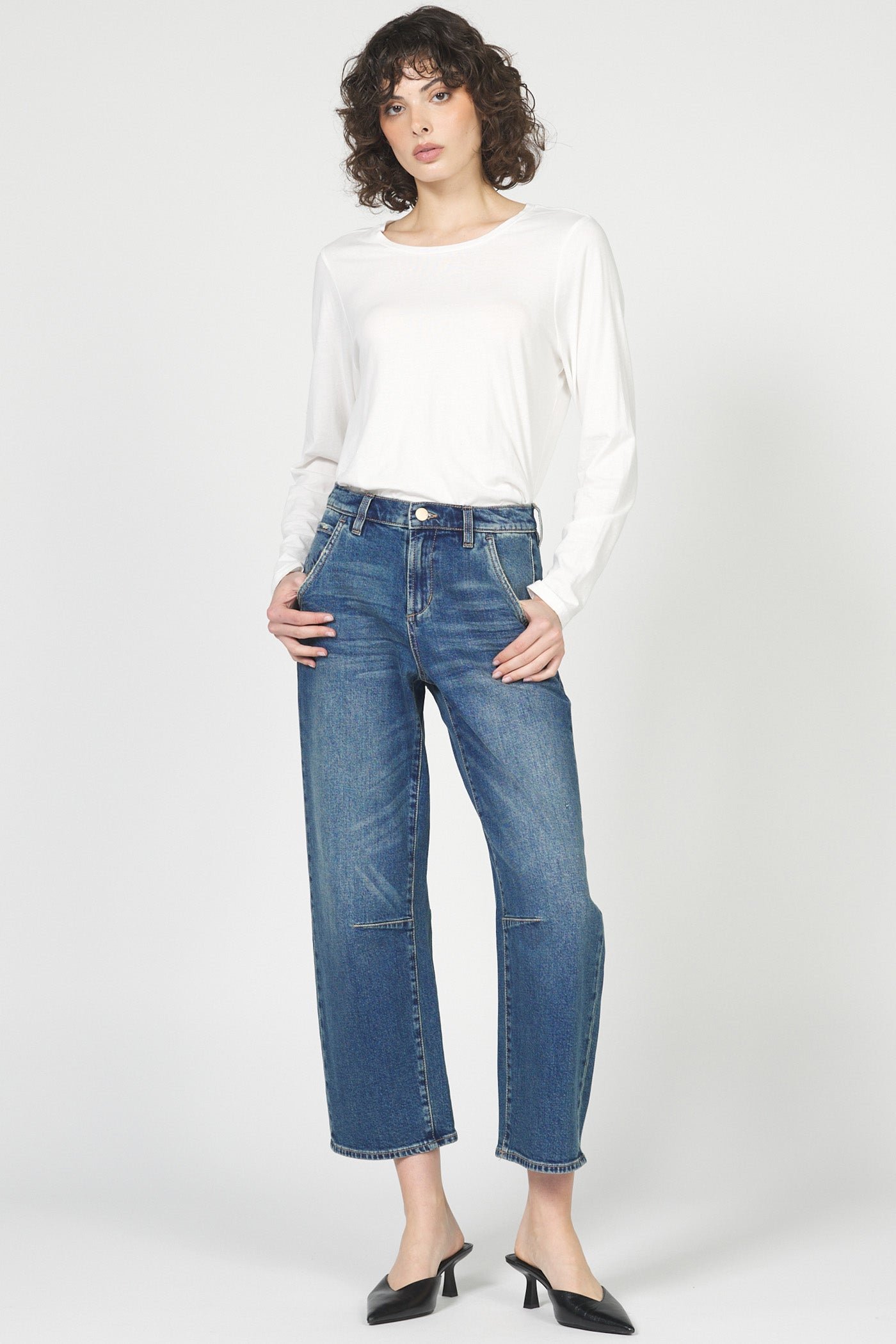 CROPPED LASSO JEANS