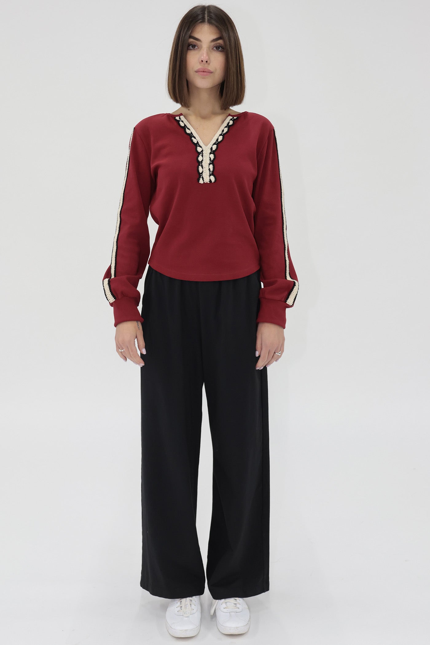 YVA EMBROIDERED BLOUSE