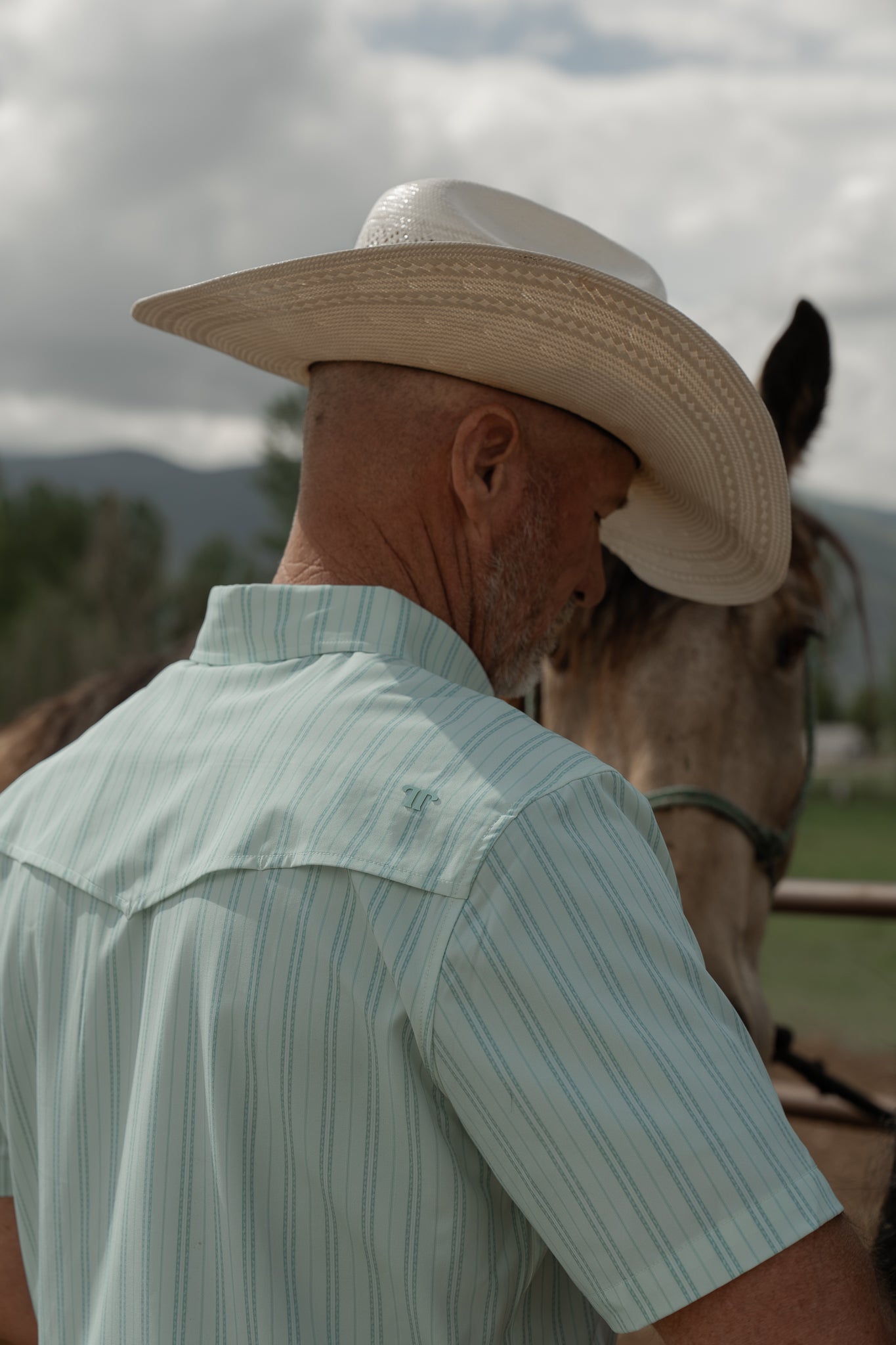 THE JACK SHORT SLEEVE PEARL SNAP SHIRT
