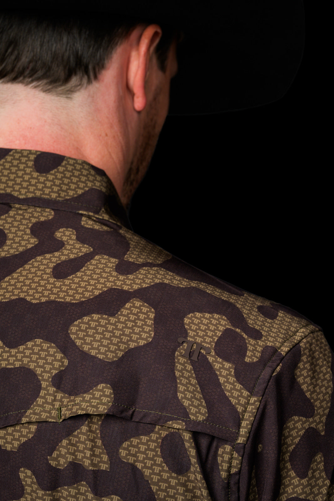 THE GAGE SHORT SLEEVE PEARL SNAP