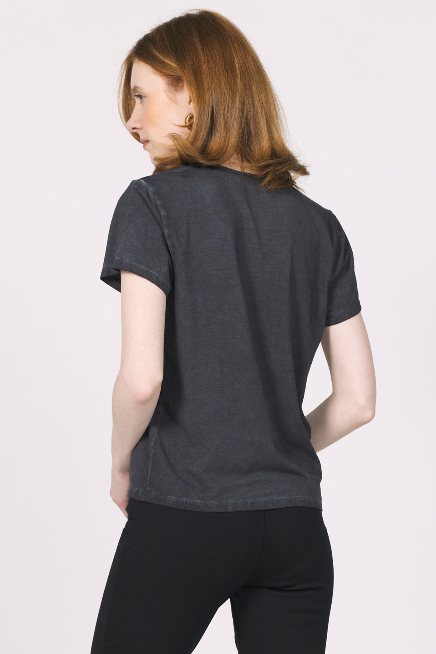 RAMONA SILVER V-NECK TEE