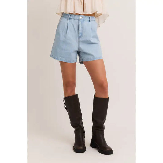 LIGHT WASHED DENIM SHORTS