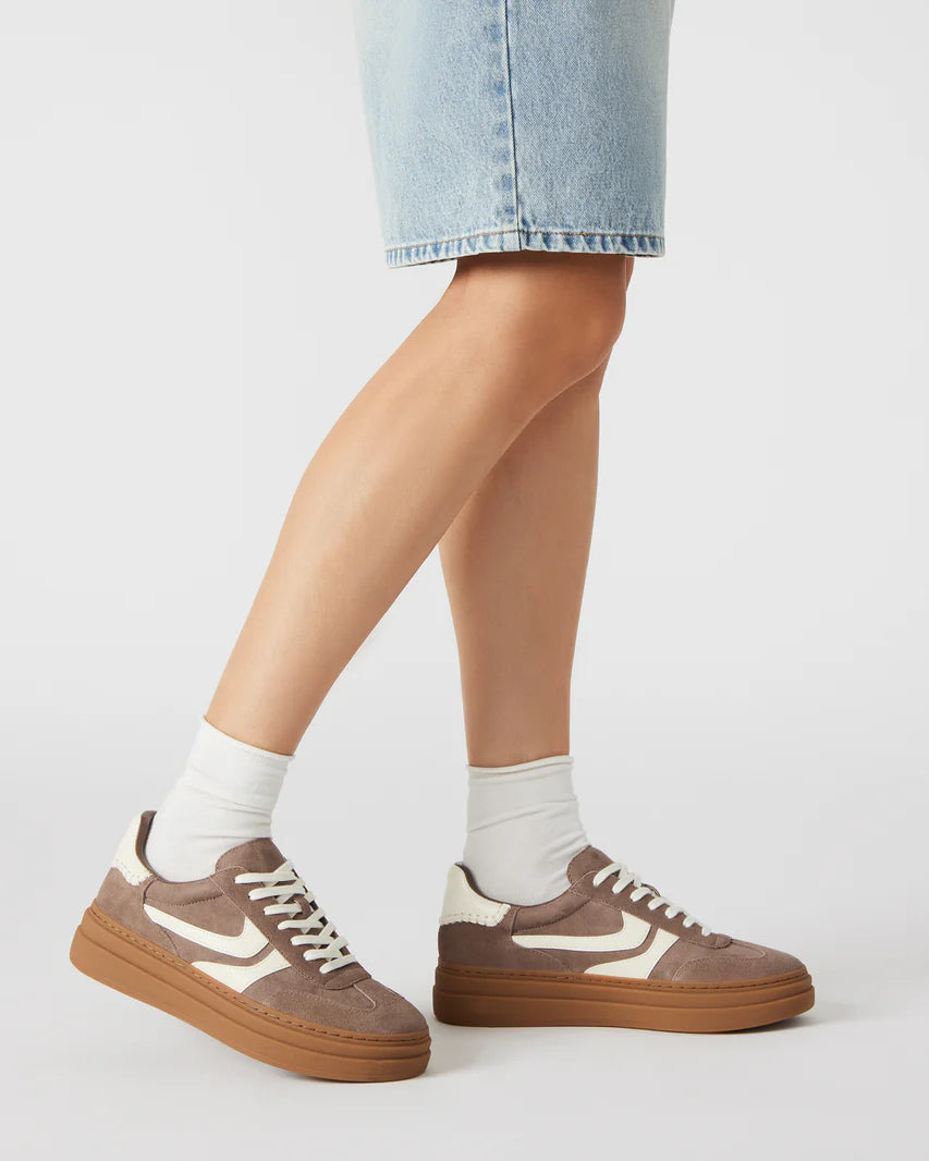 TAUPE DODGE SNEAKER