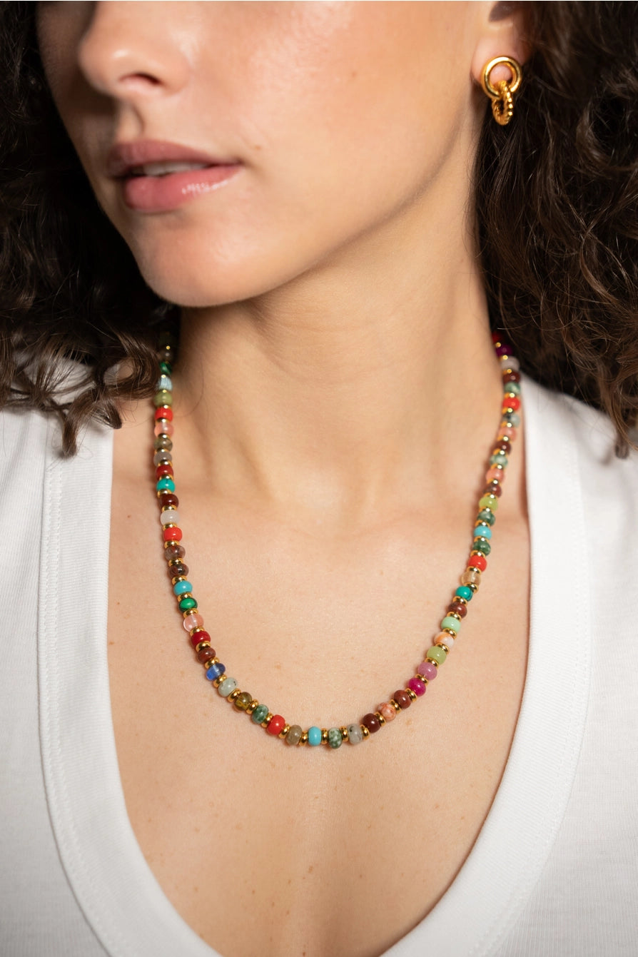 GEMSTONE GLOW NECKLACE