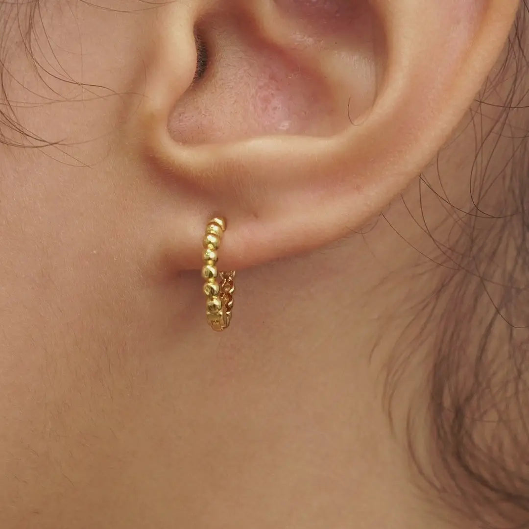DAINTY BEADED HOOP