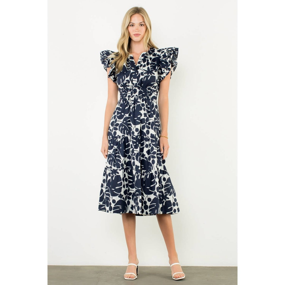 FLUTTER SLEEVE PRINT MIDI DRESS