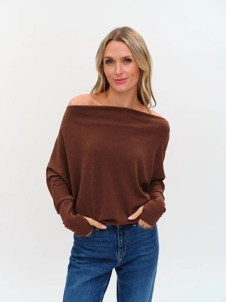 THE BROWN ANYWHERE TOP