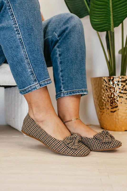 HOUNDSTOOTH SUGAR RUSH FLAT