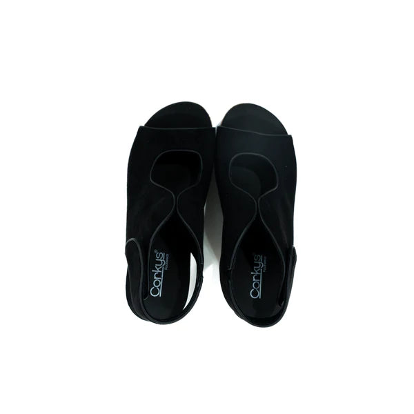 BLACK FRISKY WEDGE