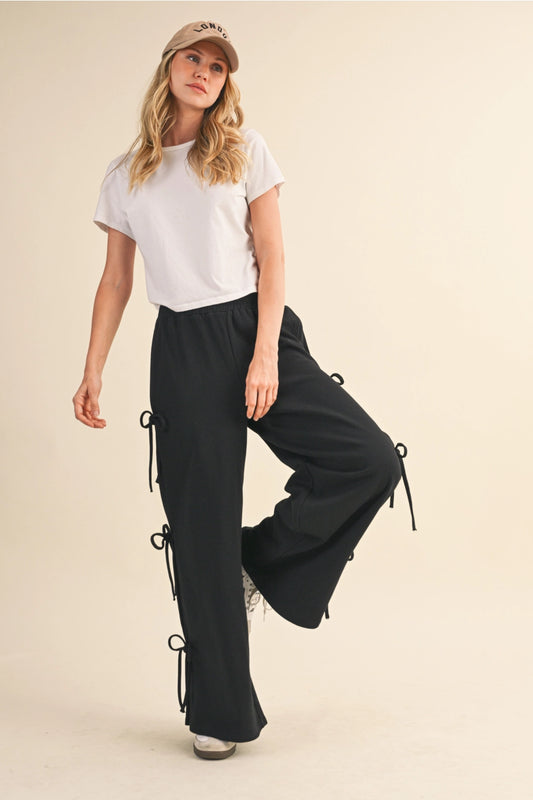 WIDE PANTS WITH TIES