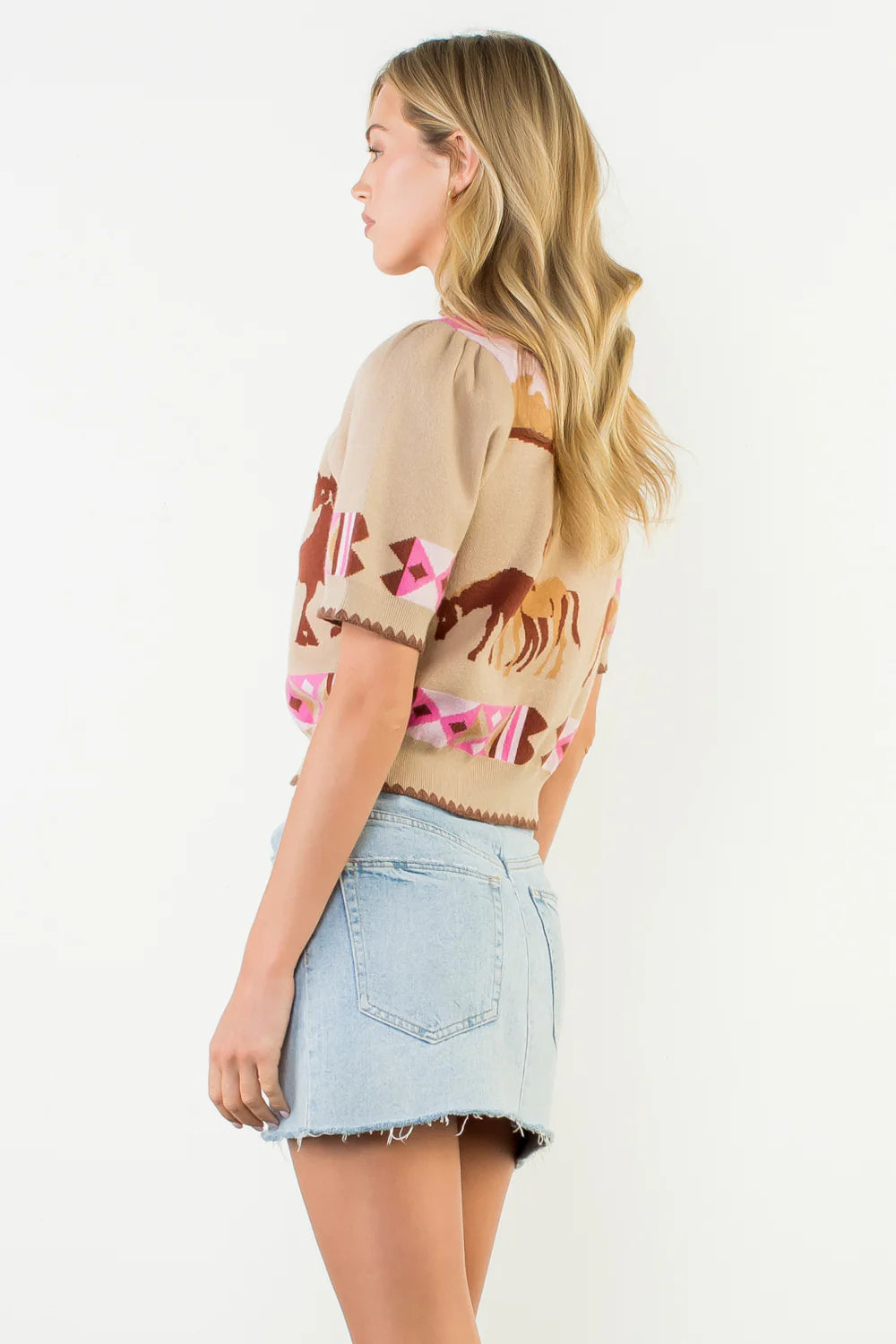 PINK HORSE SHORT SLEEVE SWEATER
