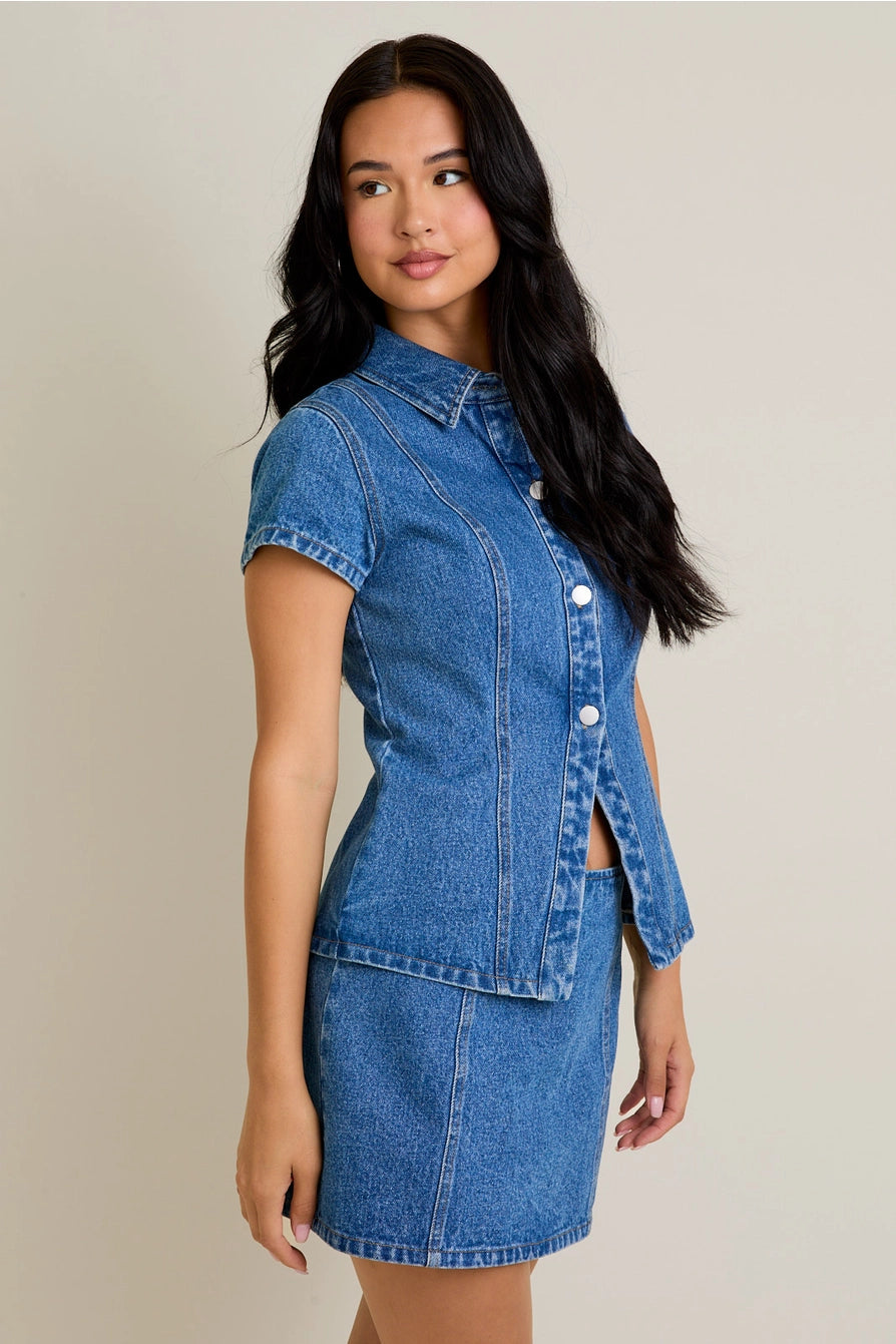 BUTTON FRONT DENIM TOP