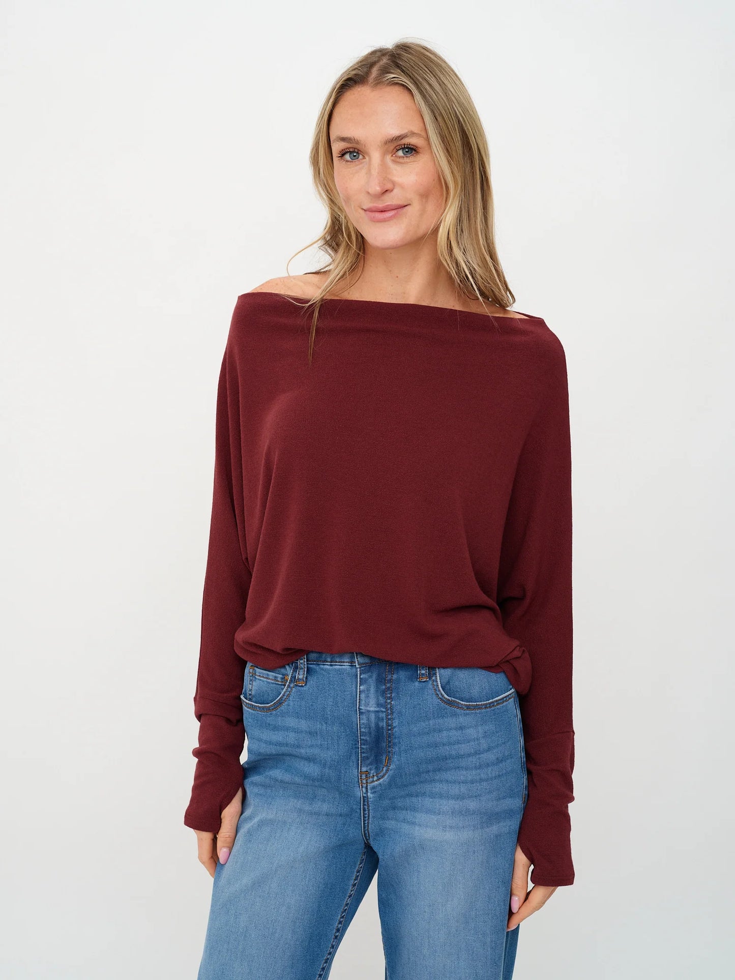 BURGUNDY ANYWHERE TOP