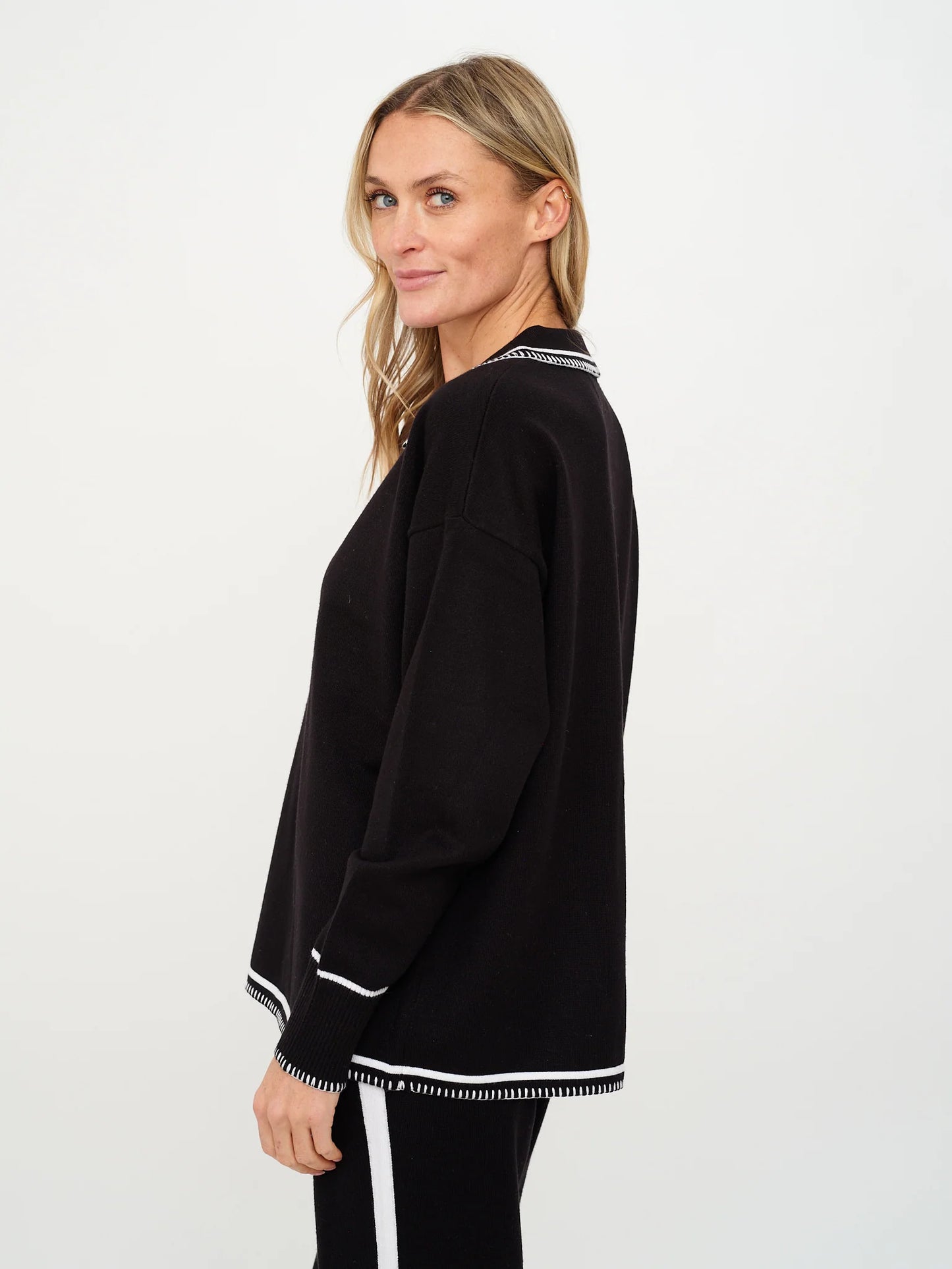 KELLIE STITCHED TOP