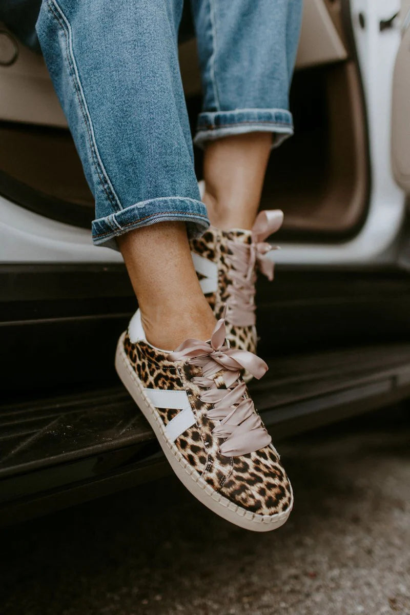 FRIEND ZONE LEOPARD SNEAKER