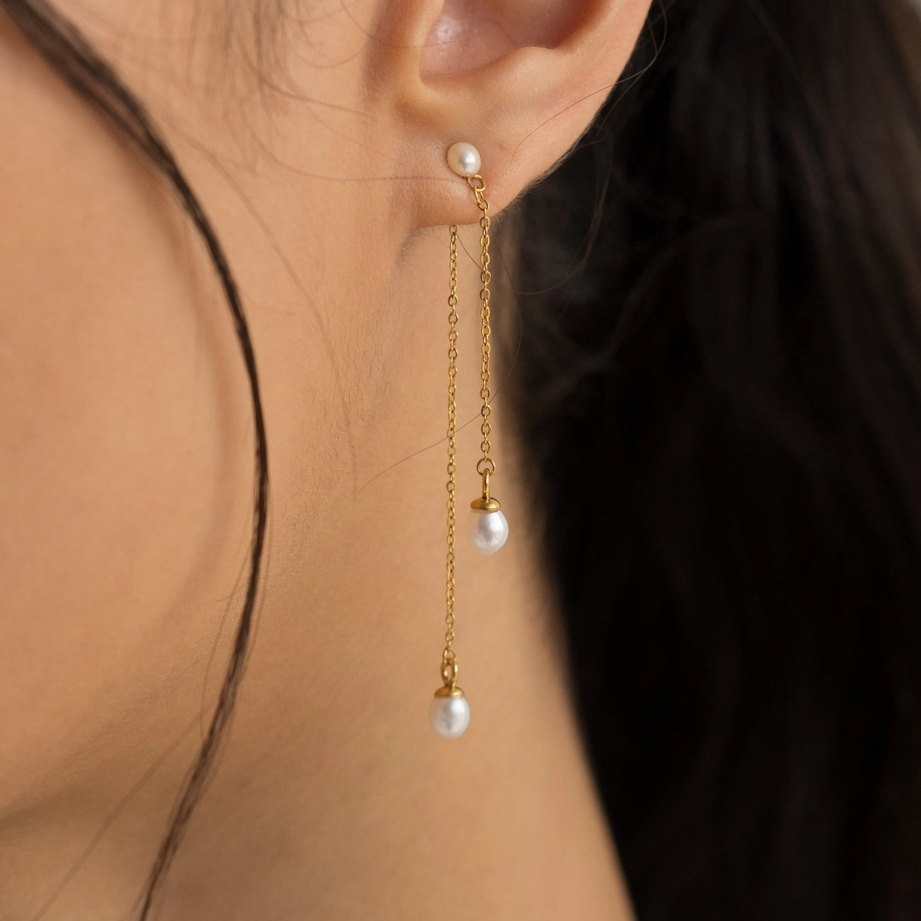 GOLD PEARL DROP EARRINGS