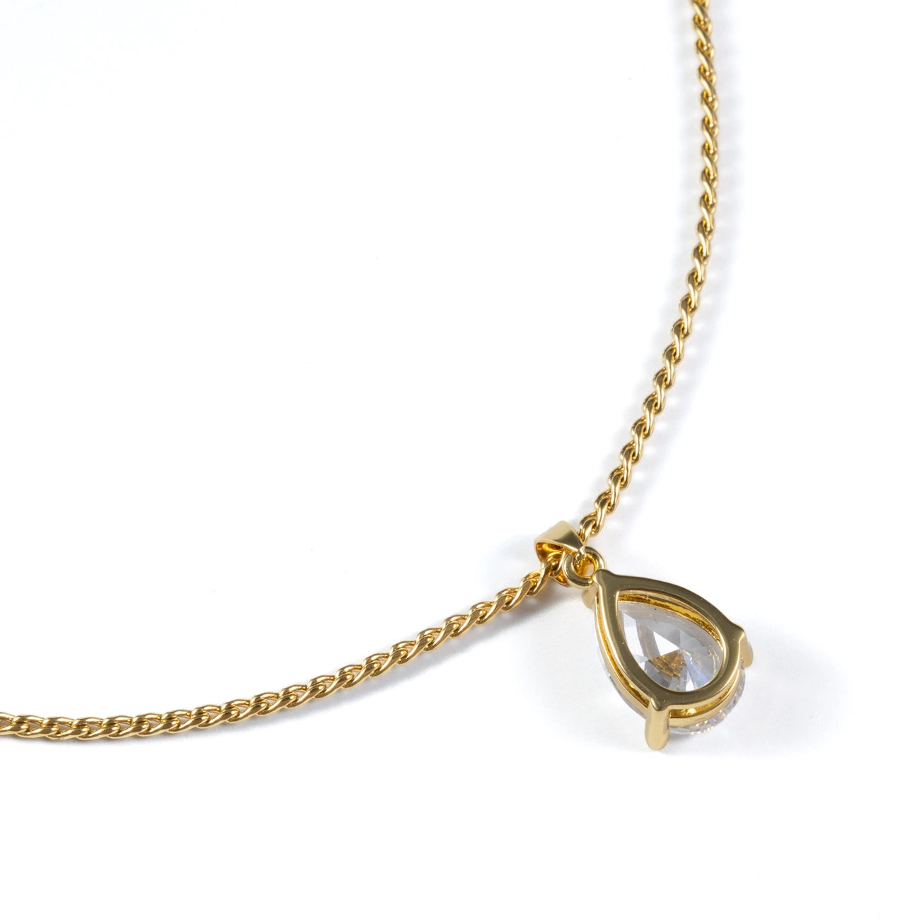 PEAR PENDANT NECKLACE