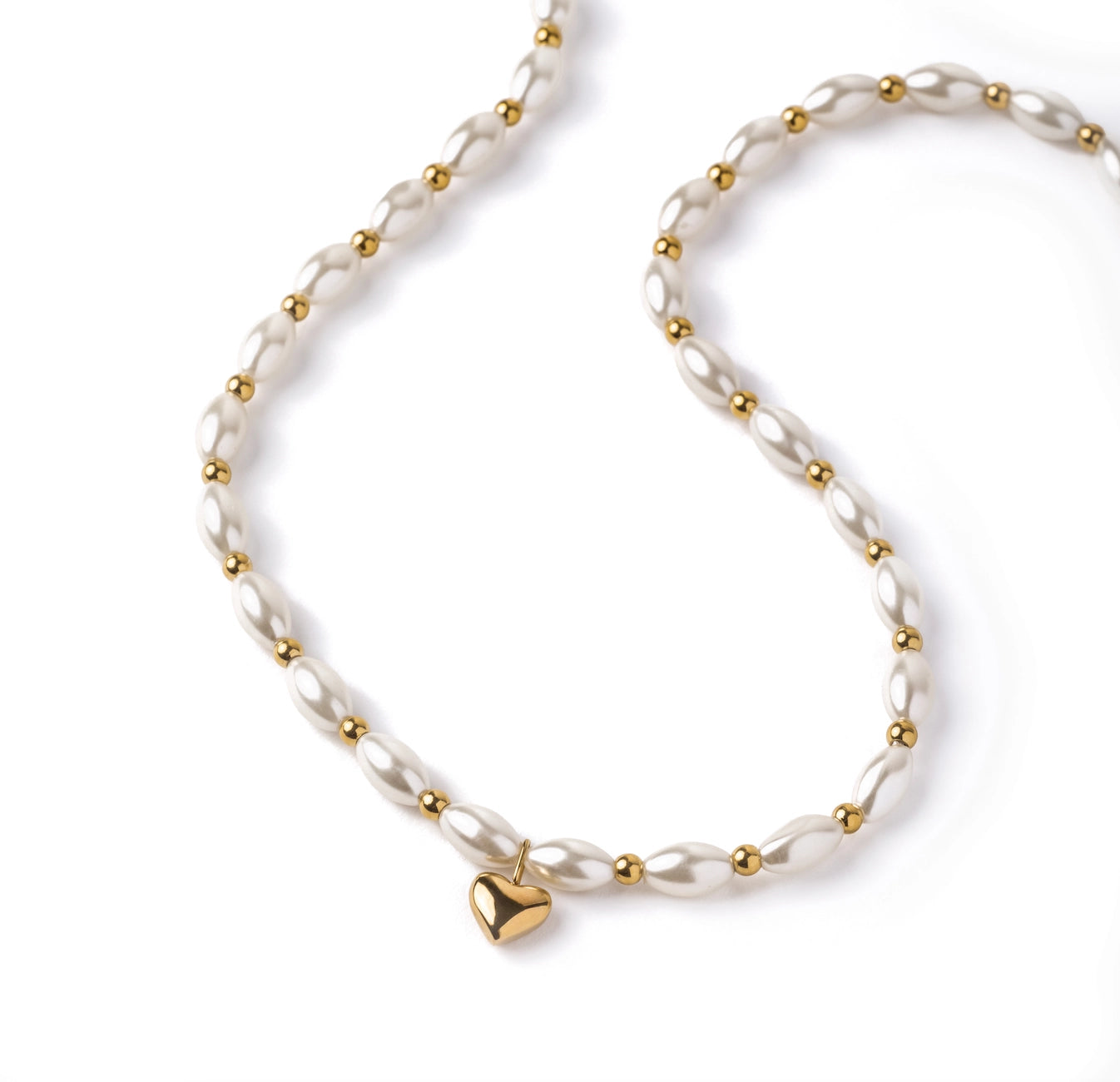 WHITE SHELL NECKLACE W PUFFY HEART