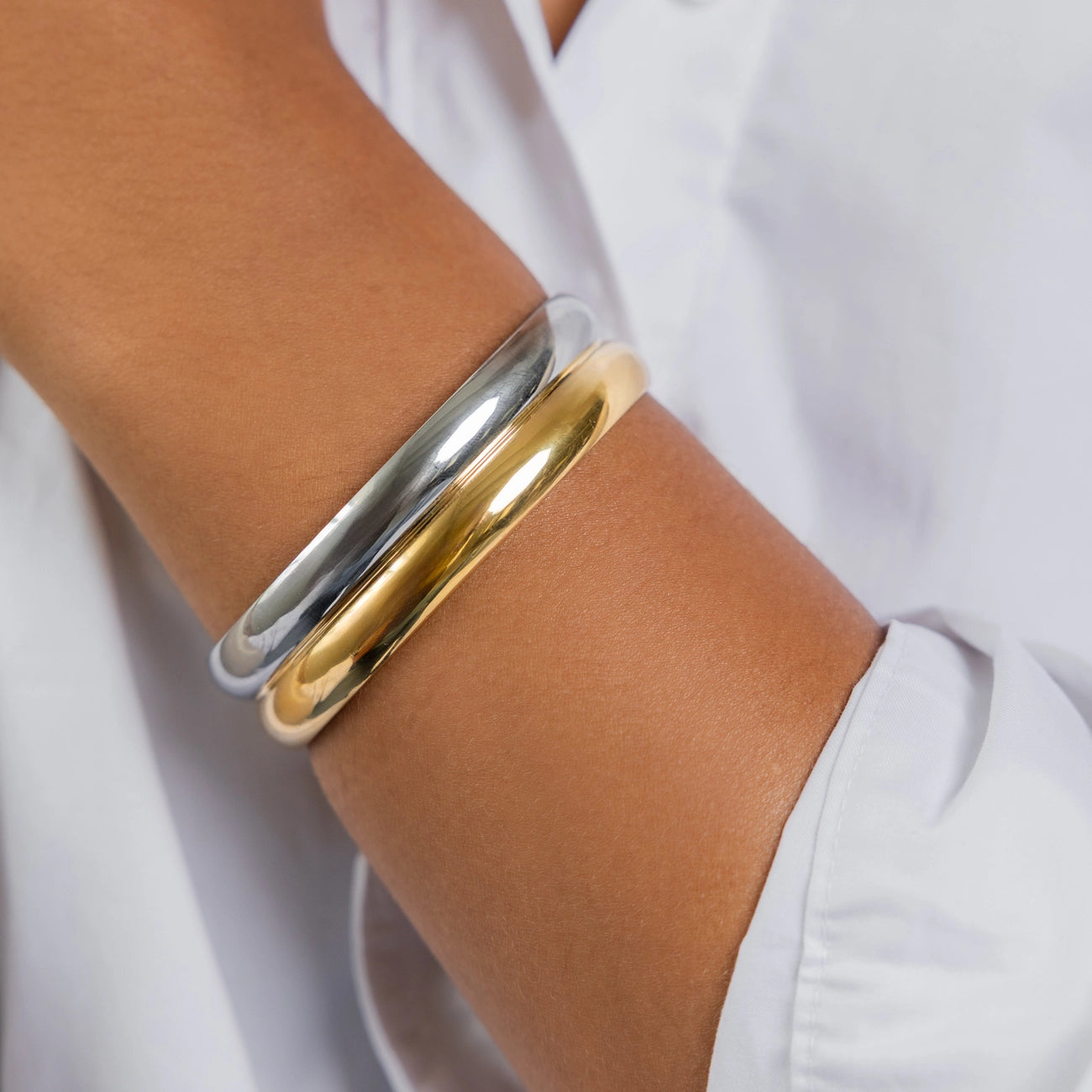 TWIN TWO-TONE CUFF