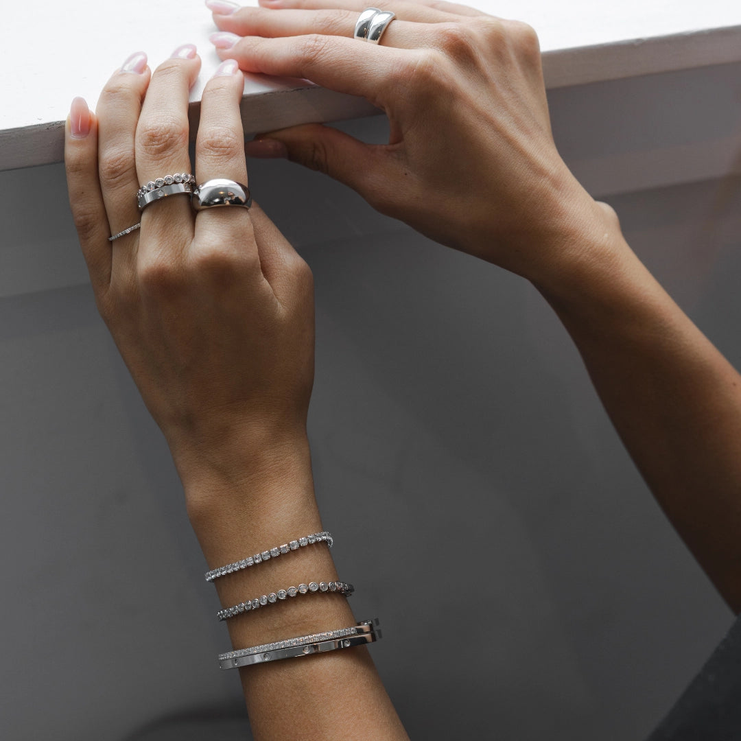 SILVER DIAMOND RING BAND