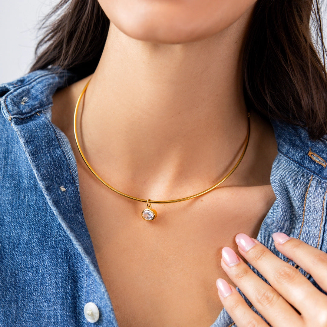OVAL CRYSTAL COLLAR NECKLACE