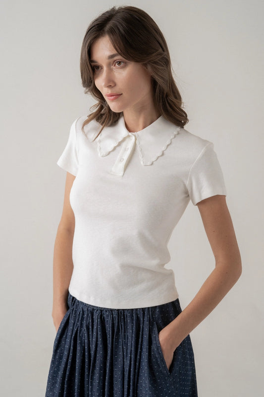 SCALLOPED COLLAR KNIT POLO