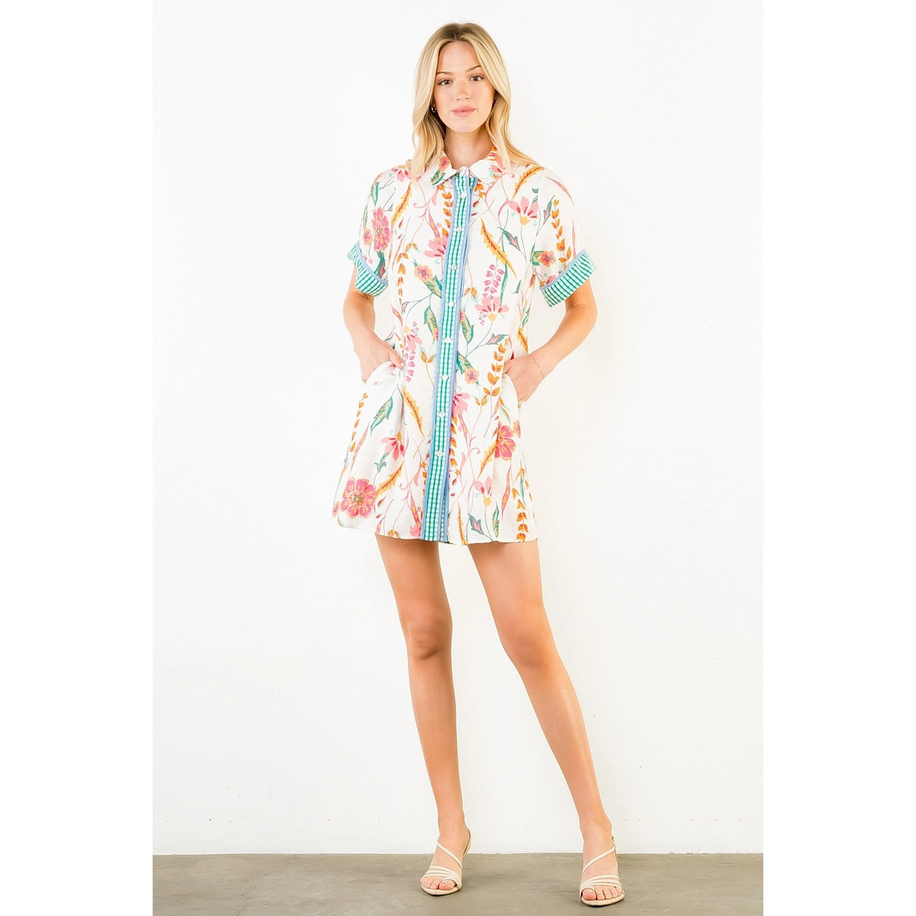 FLORAL PRINT COLLARED DRESS