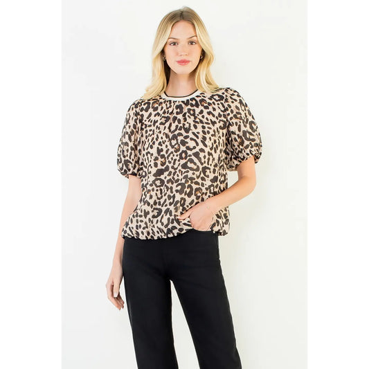 FLOWY PUFF SLEEVE ANIMAL PRINT TOP