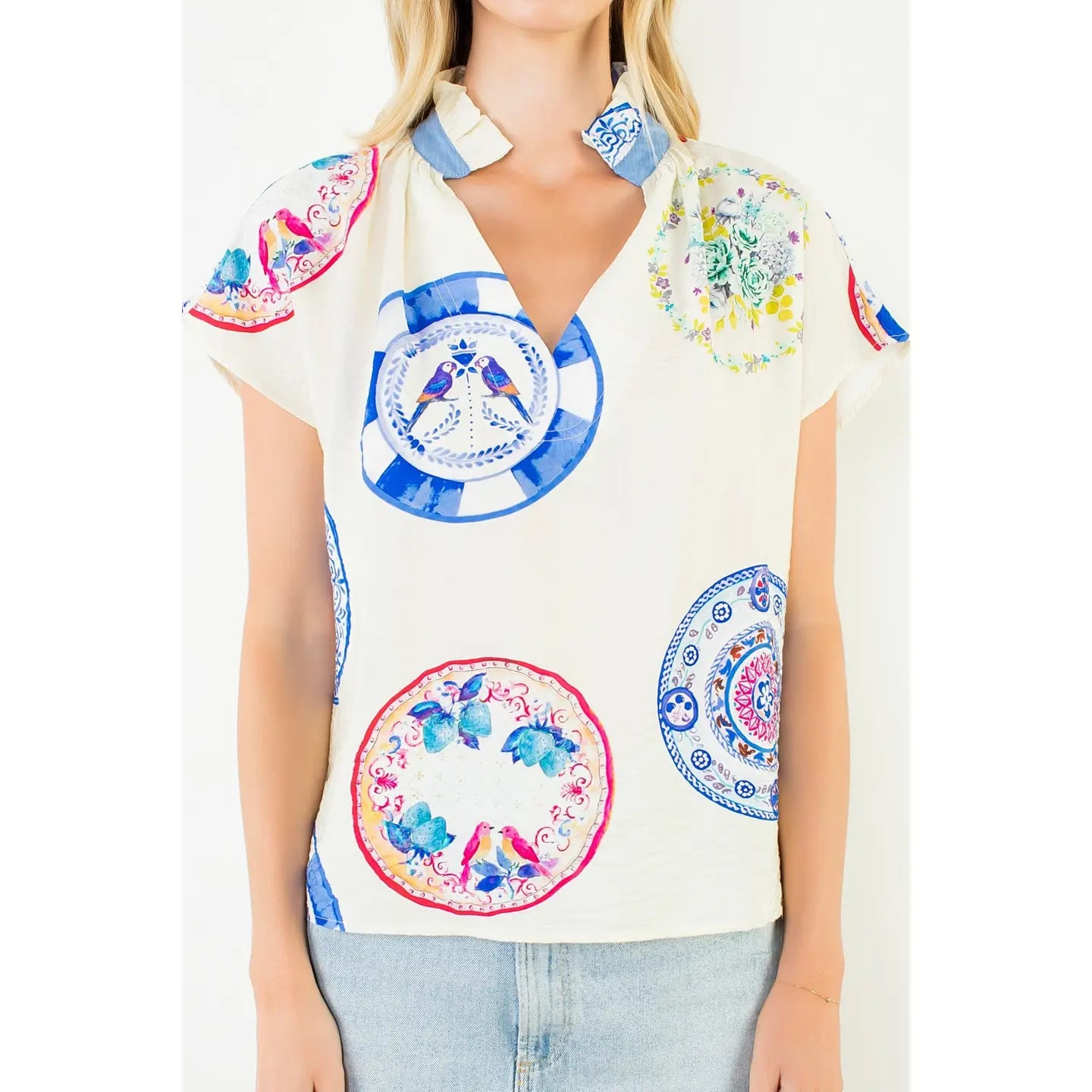 LIGHTWEIGHT SLEEVELESS PRINTED TOP