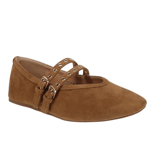 ALL EYES ON ME FLATS