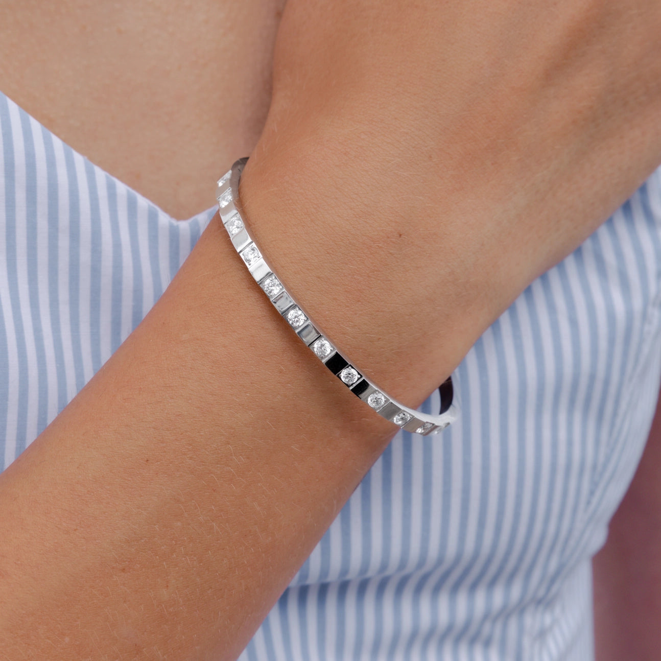 SILVER STRUCTURED TENNIS BRACELET