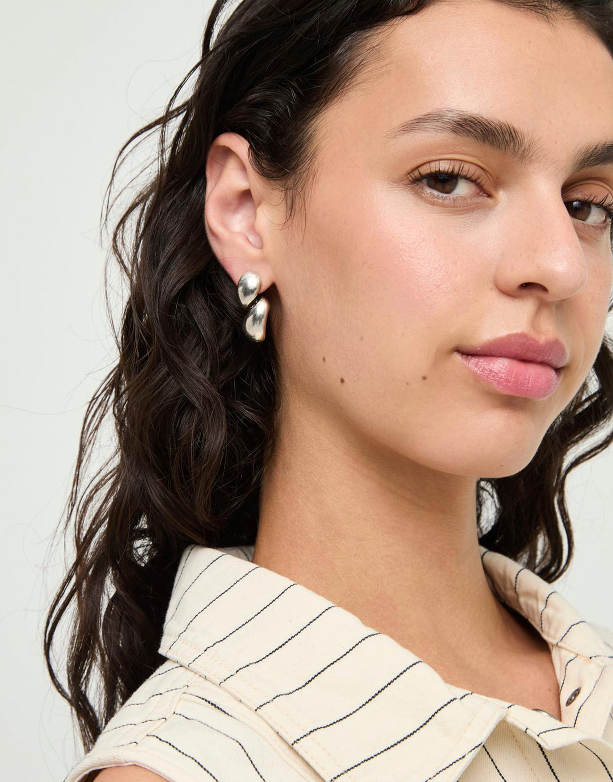 ESSENTIA EARRINGS