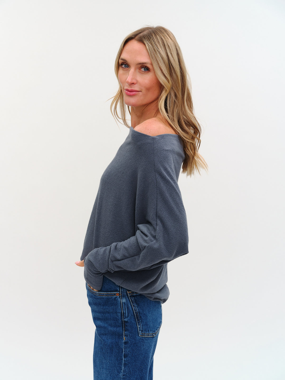 THE ANYWHERE TOP