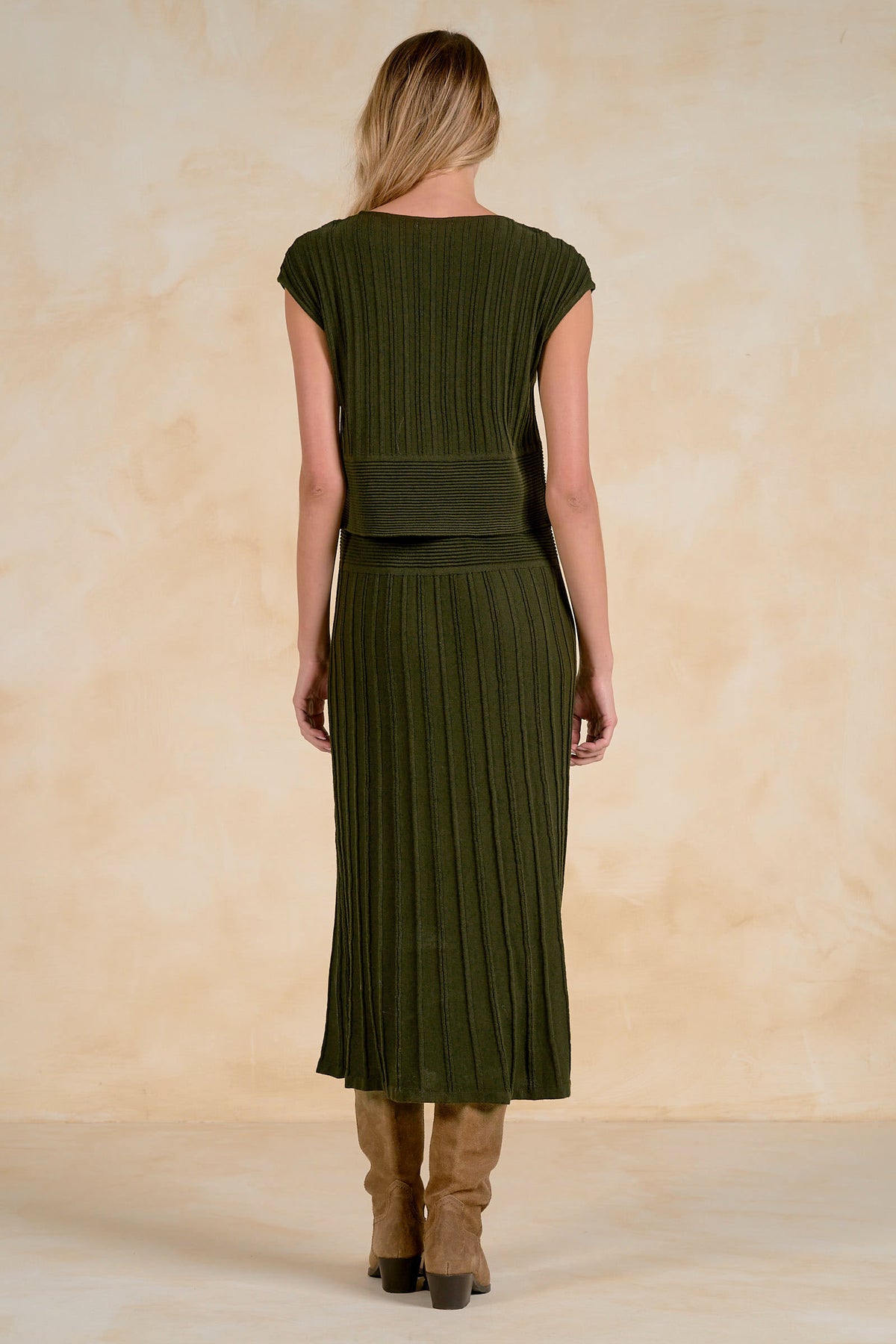 PLEATED SWEATER DRESS