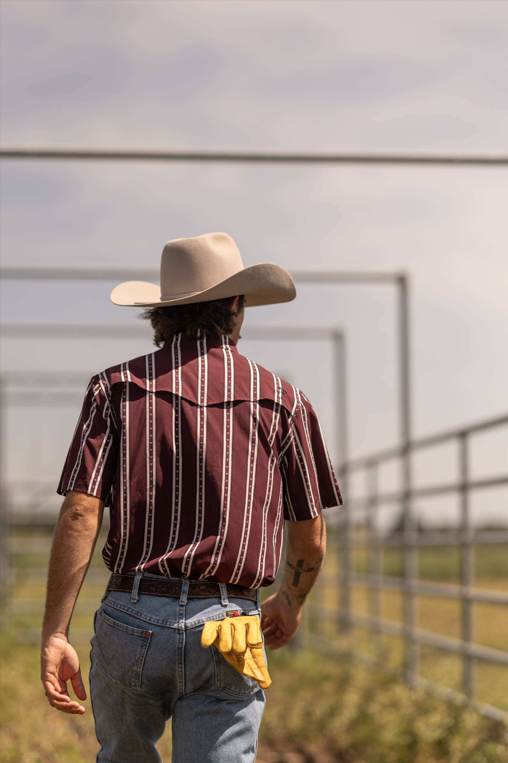 THE TUCKER PEARL SNAP SHIRT