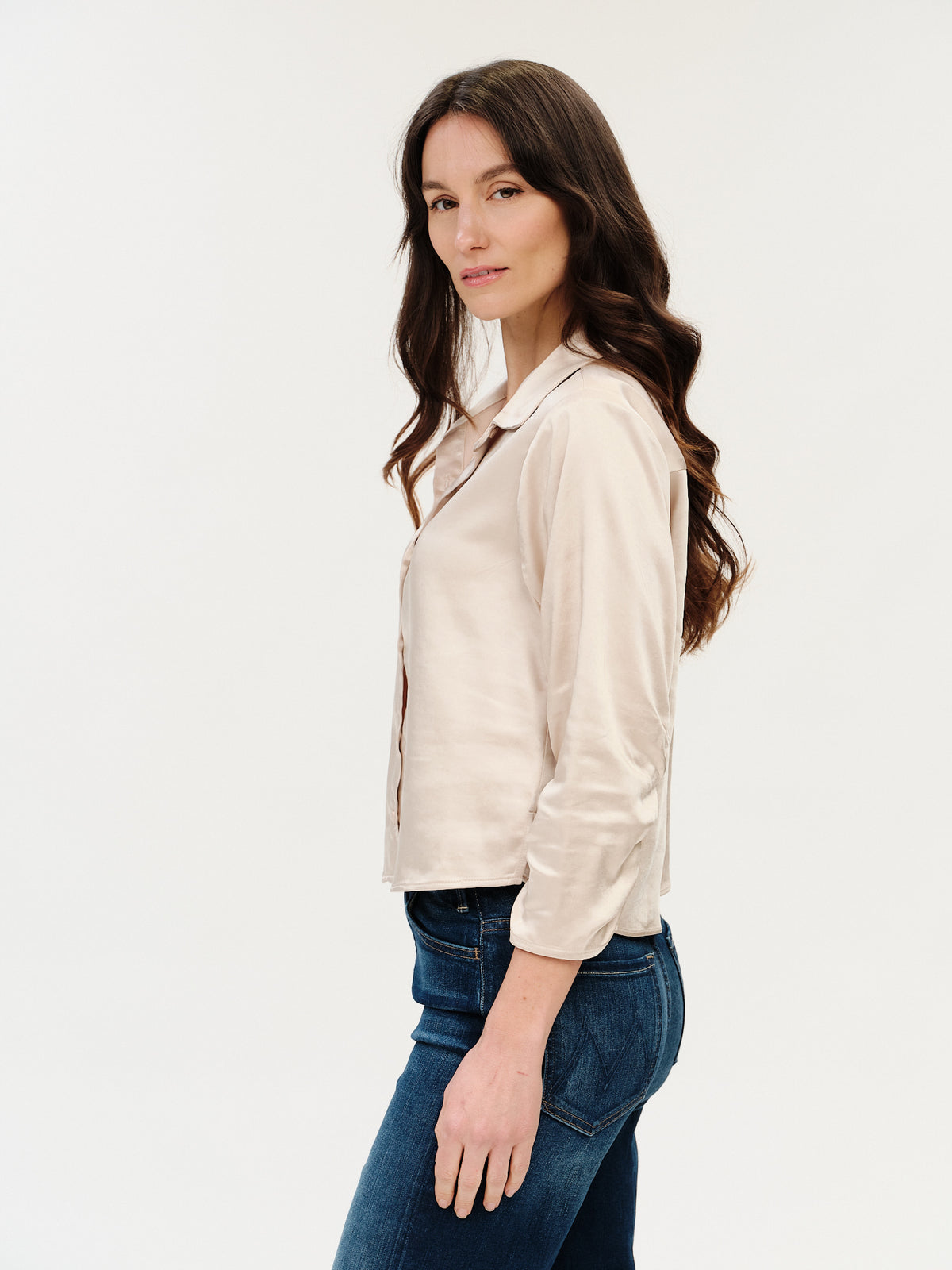 DESSI RUCHED SLEEVE BUTTON DOWN