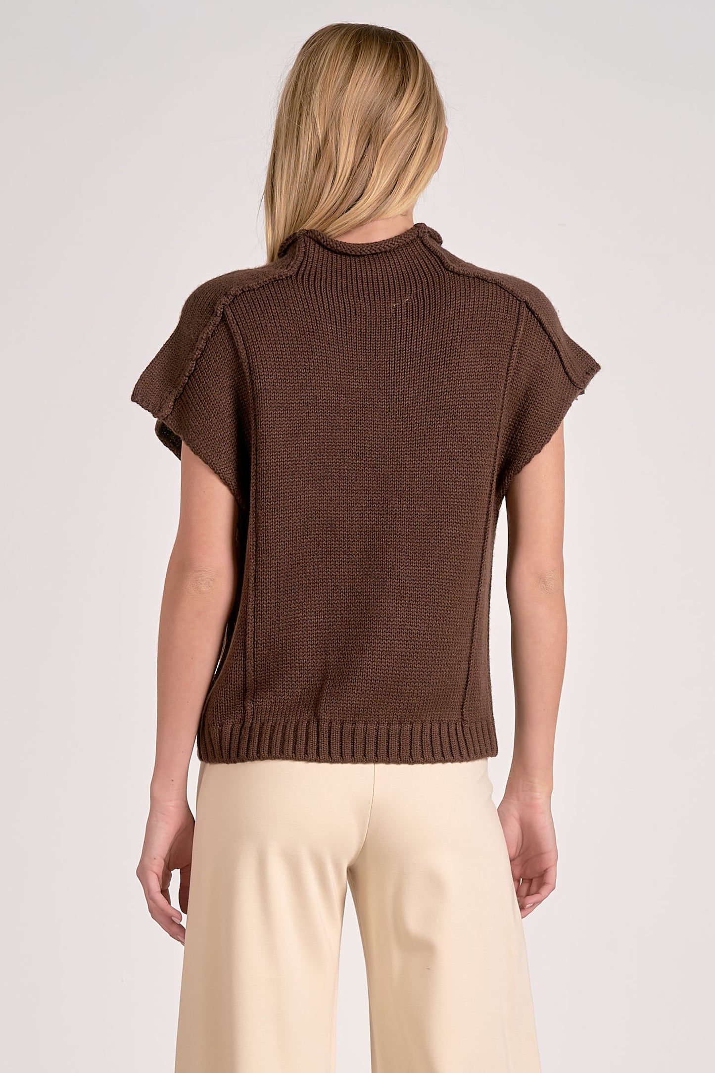COCOA SHORT SLEEVE SWEATER