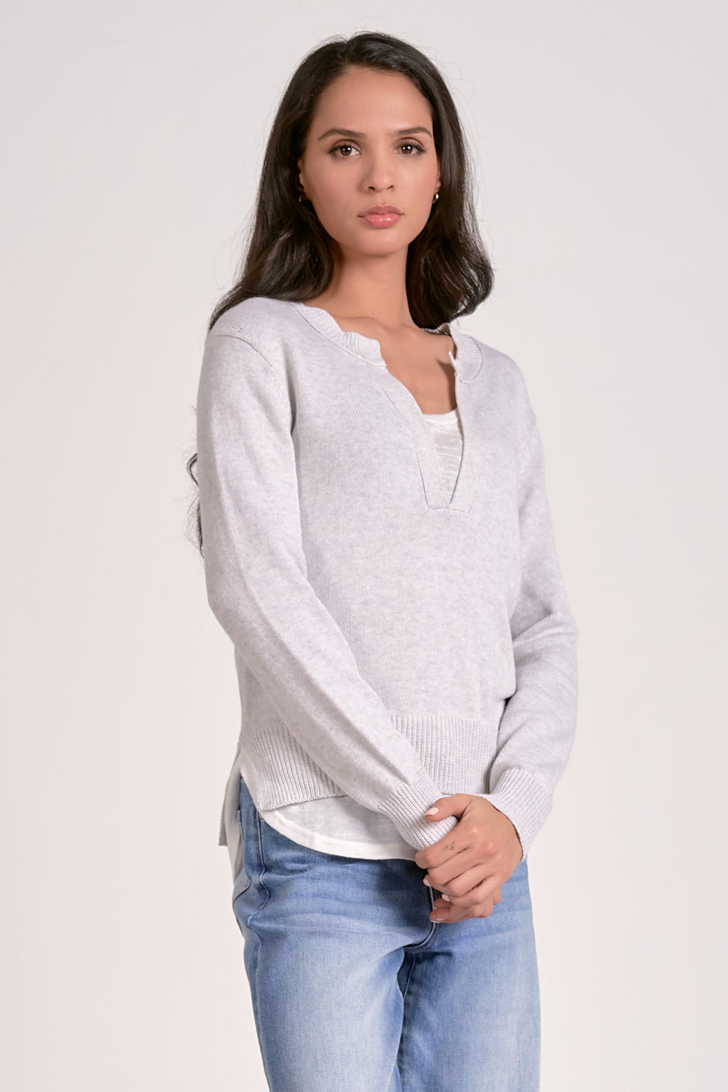 LAYERED GREY SWEATER