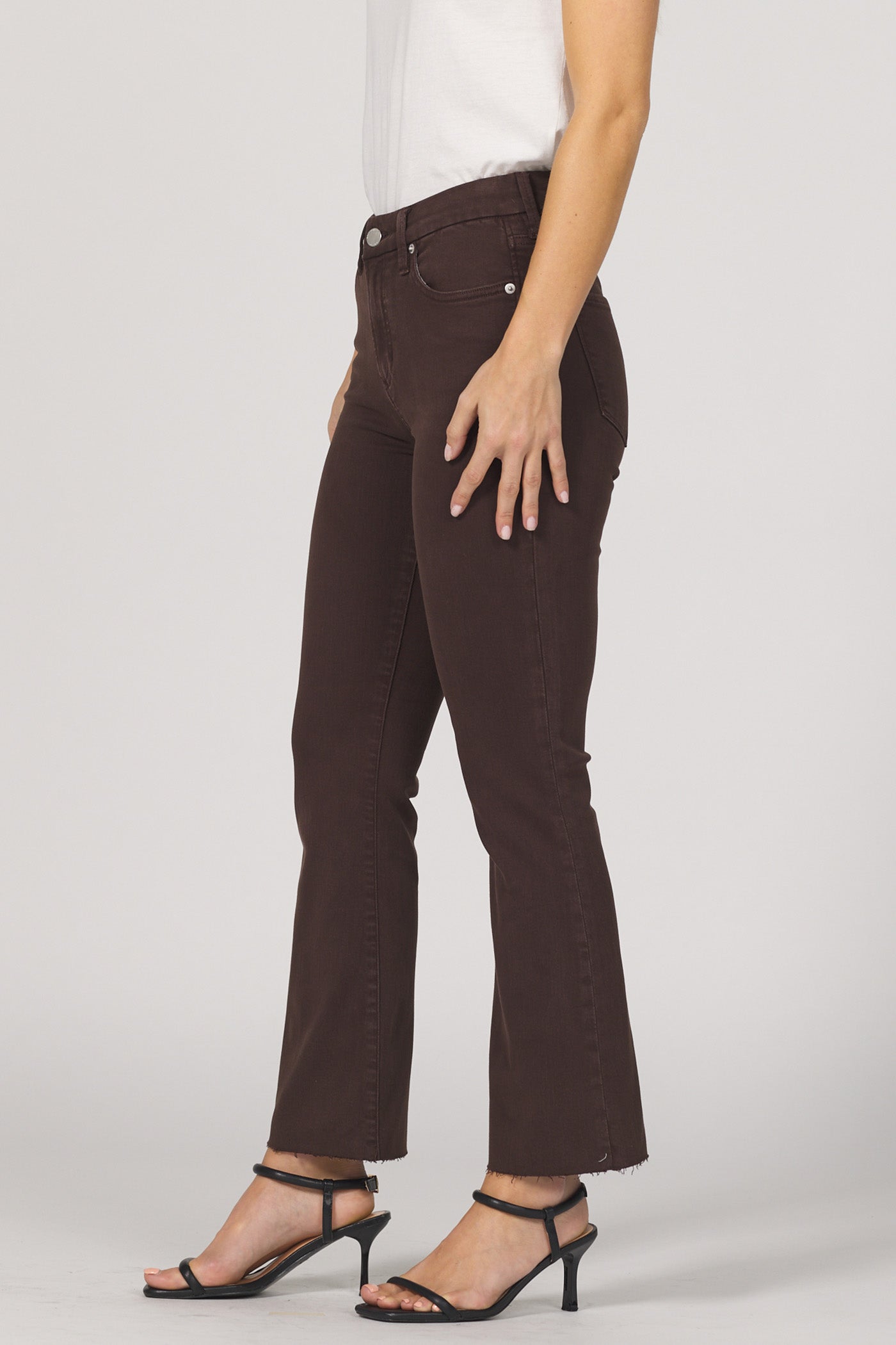 JEANNE DARK OAK JEANS