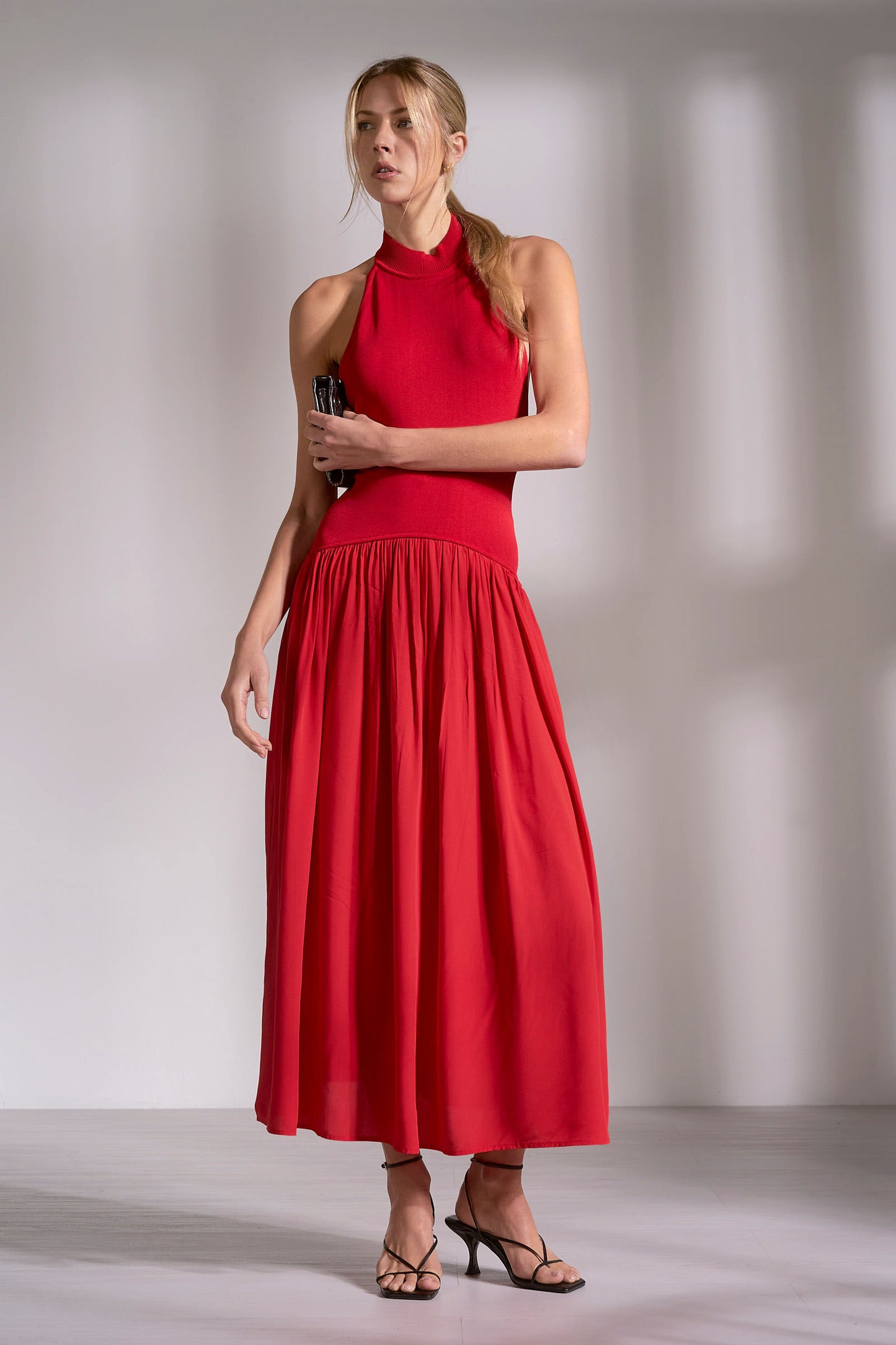CHERRY RED MIDI DRESS