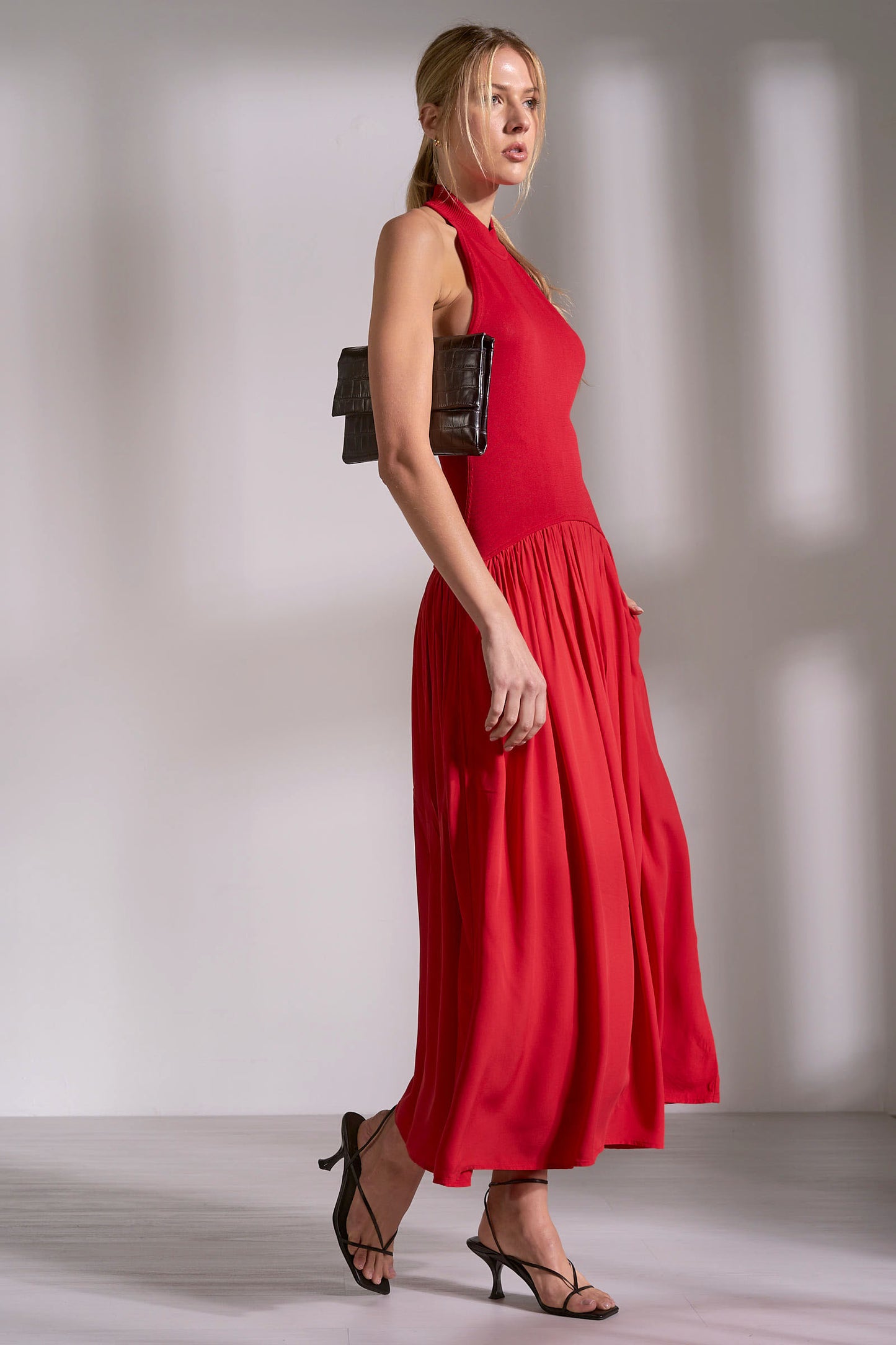 CHERRY RED MIDI DRESS