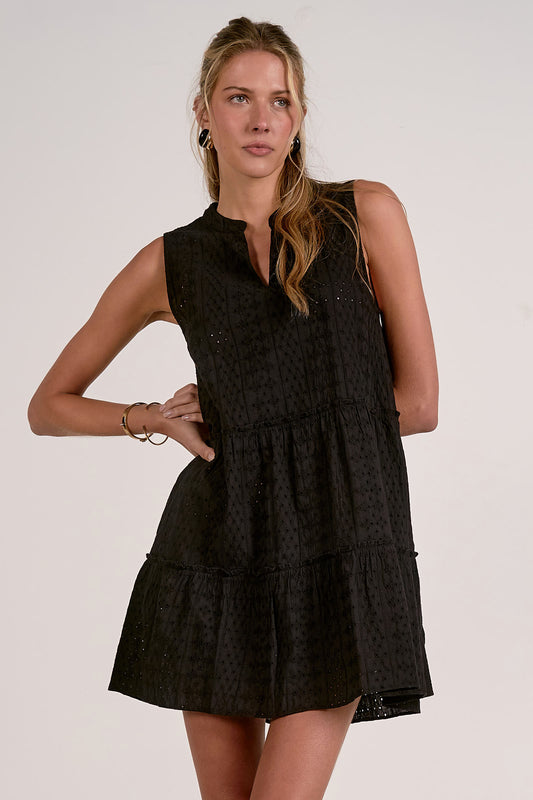 SLEEVELESS TEXTURED DRESS
