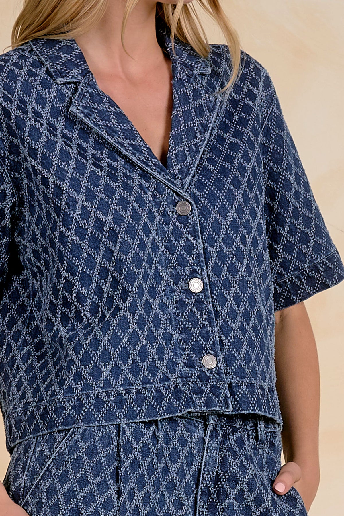 DARA TOP