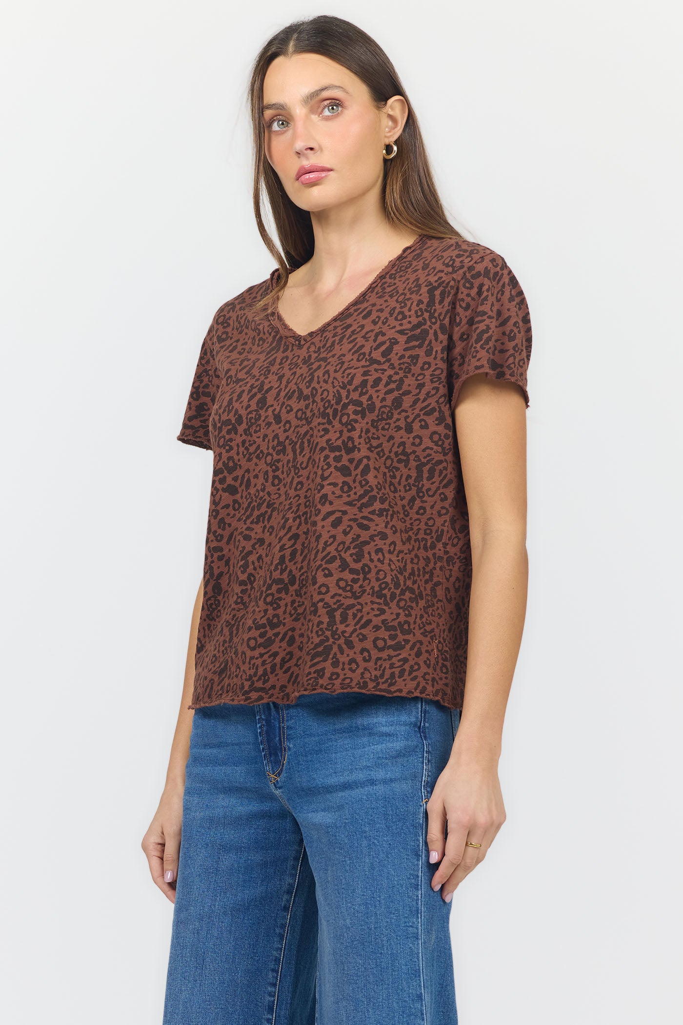 VANYA TEE